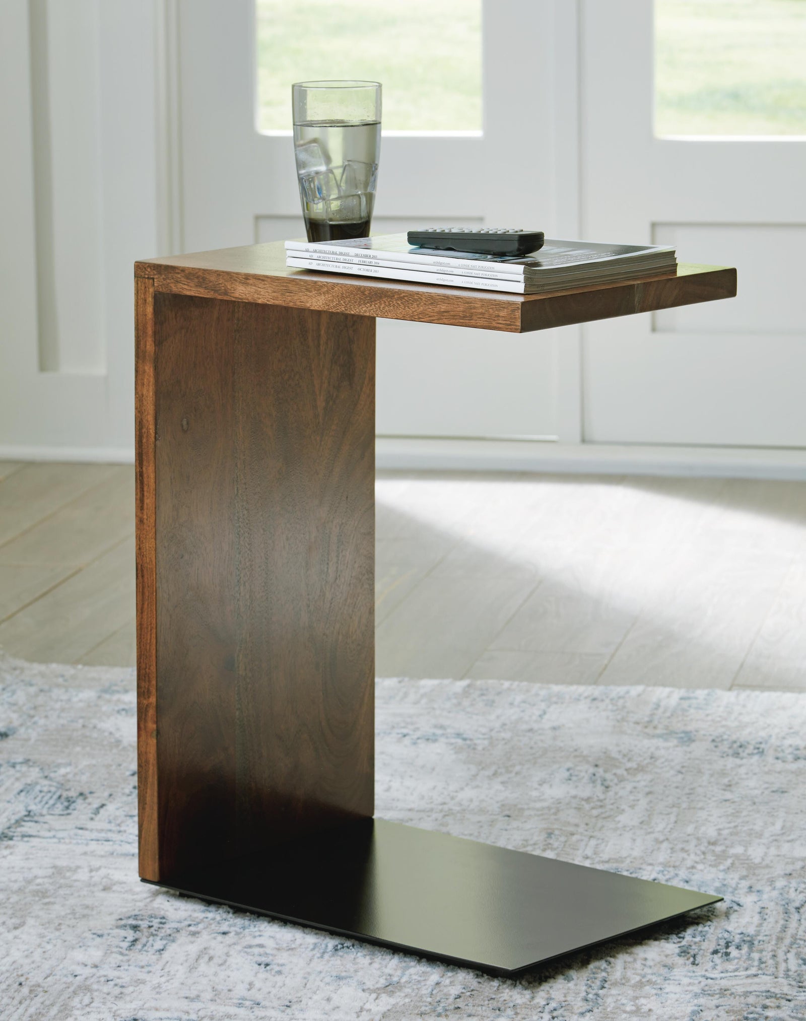 Wimshaw Accent Table - Dark Brown (2)