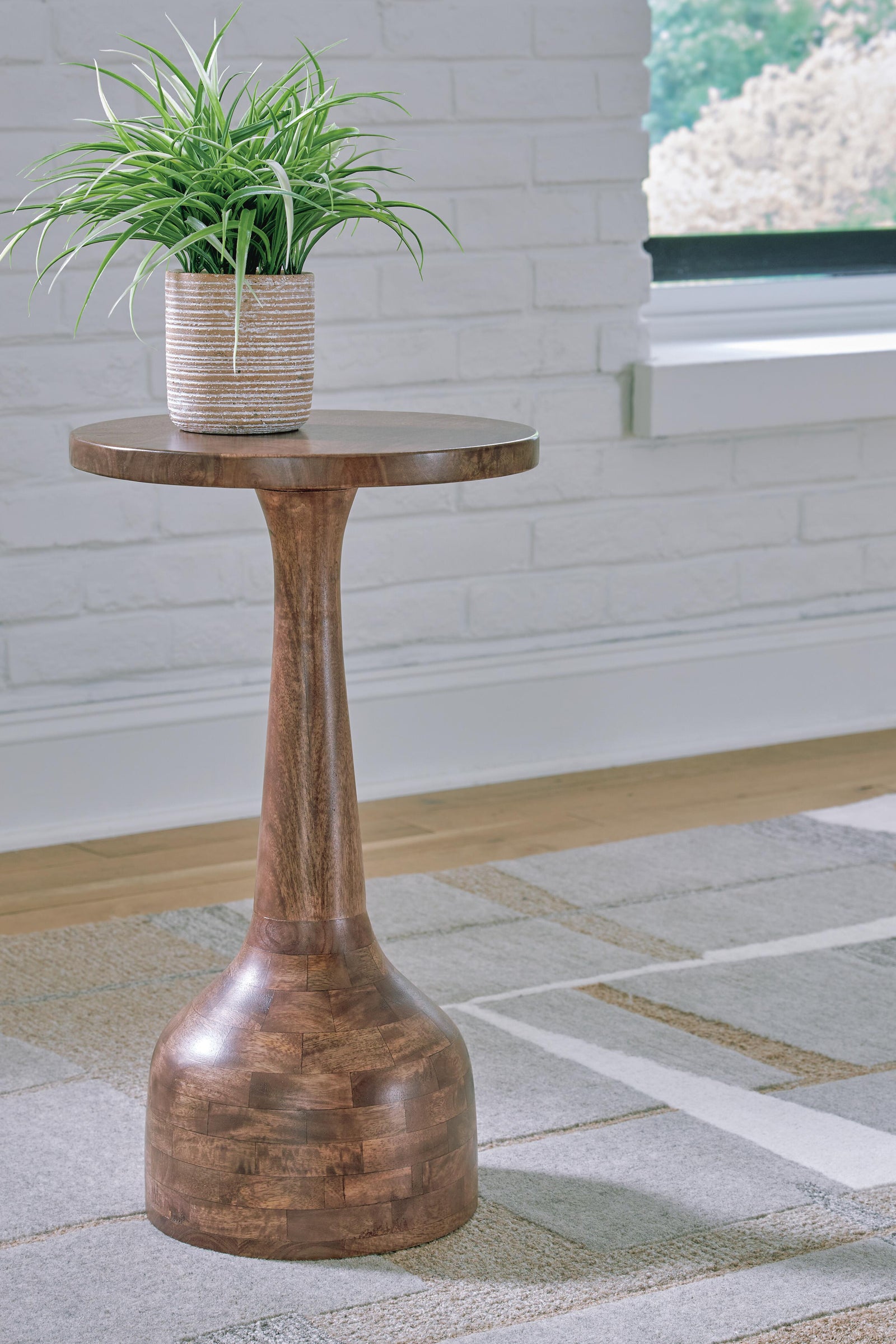 Joville Accent Table - Light Brown (2)