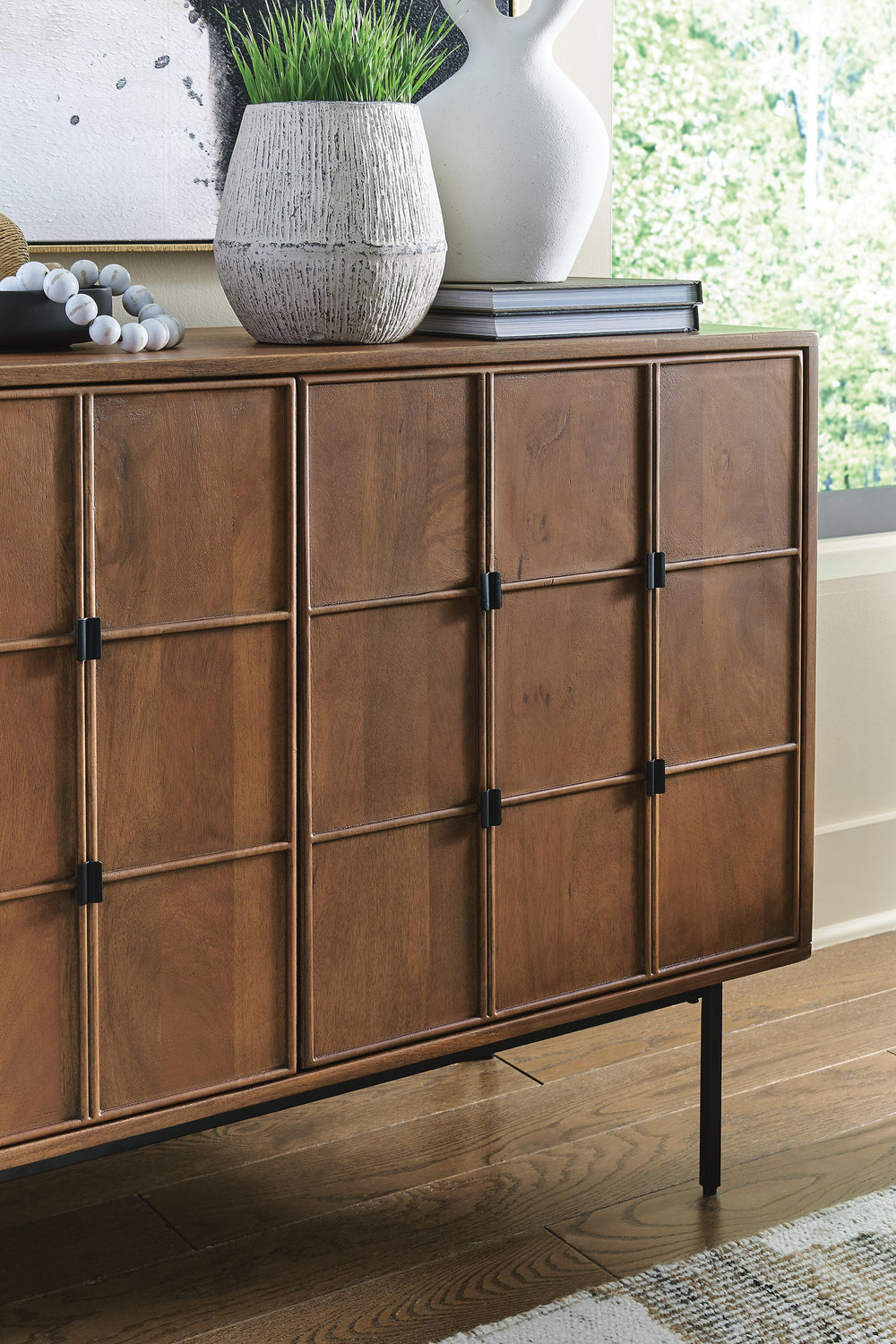 Juddins Accent Cabinet - Dark Brown (7)