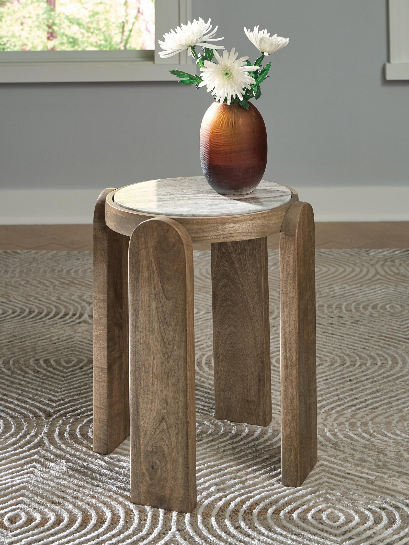Gavrilley Accent Table - Light Brown (2)