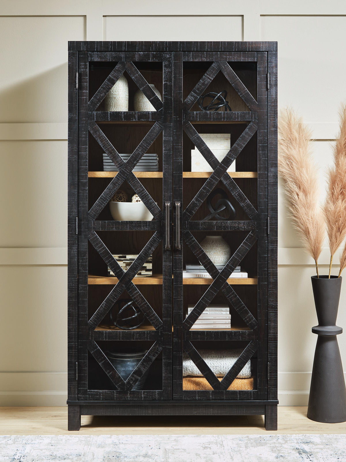 Christop Accent Cabinet - Black (2)