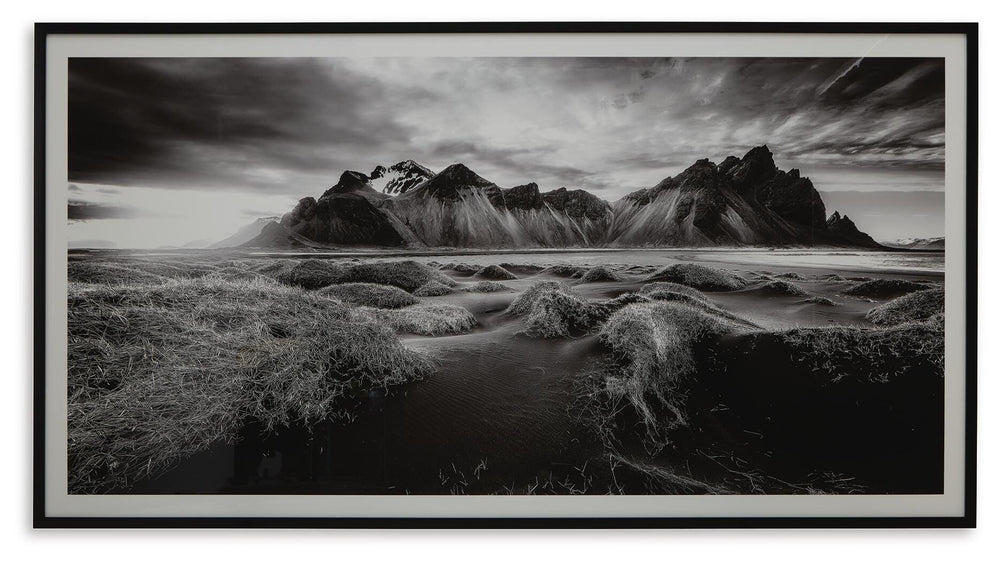 Delstone Wall Art - Black (1)