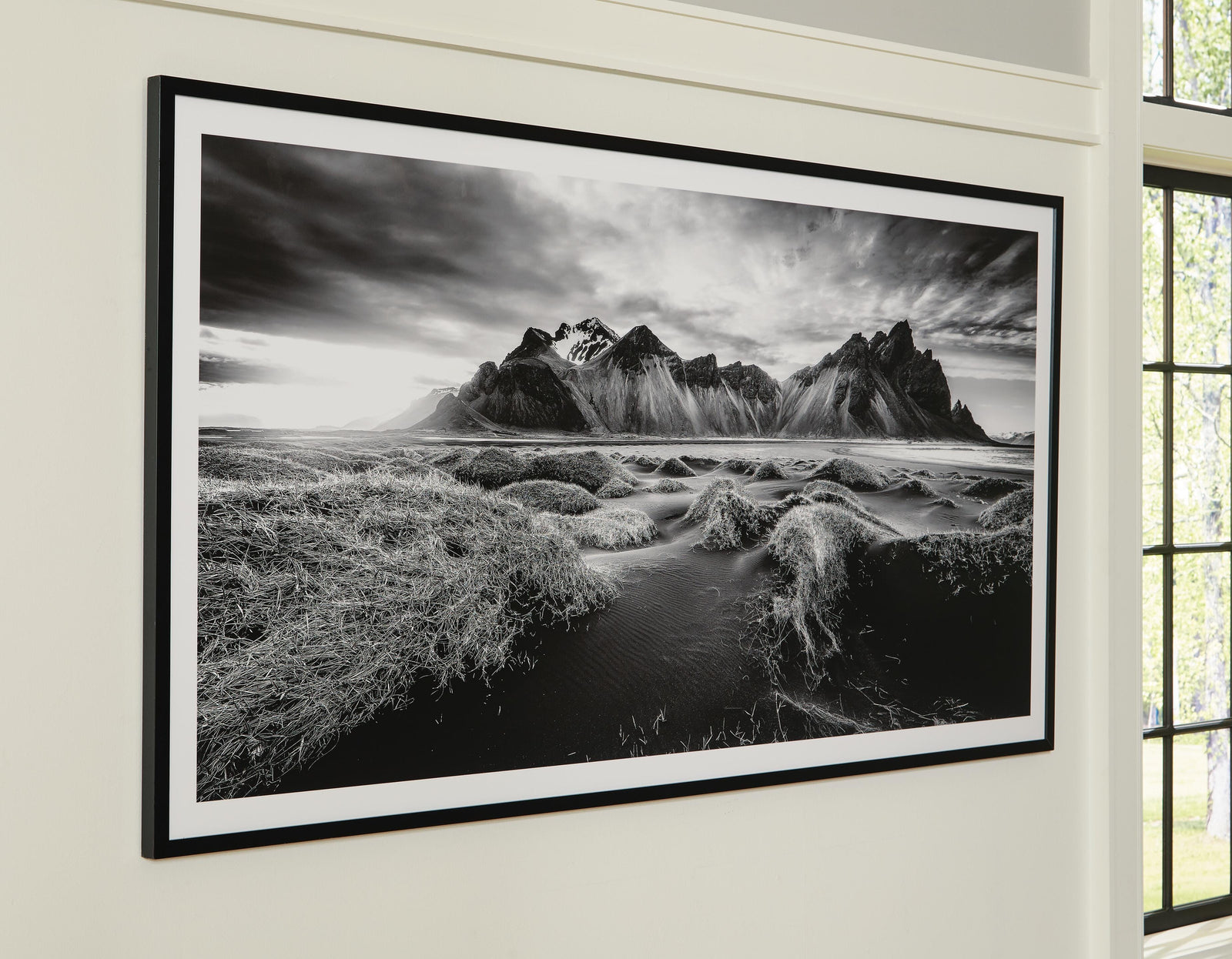 Delstone Wall Art - Black (2)
