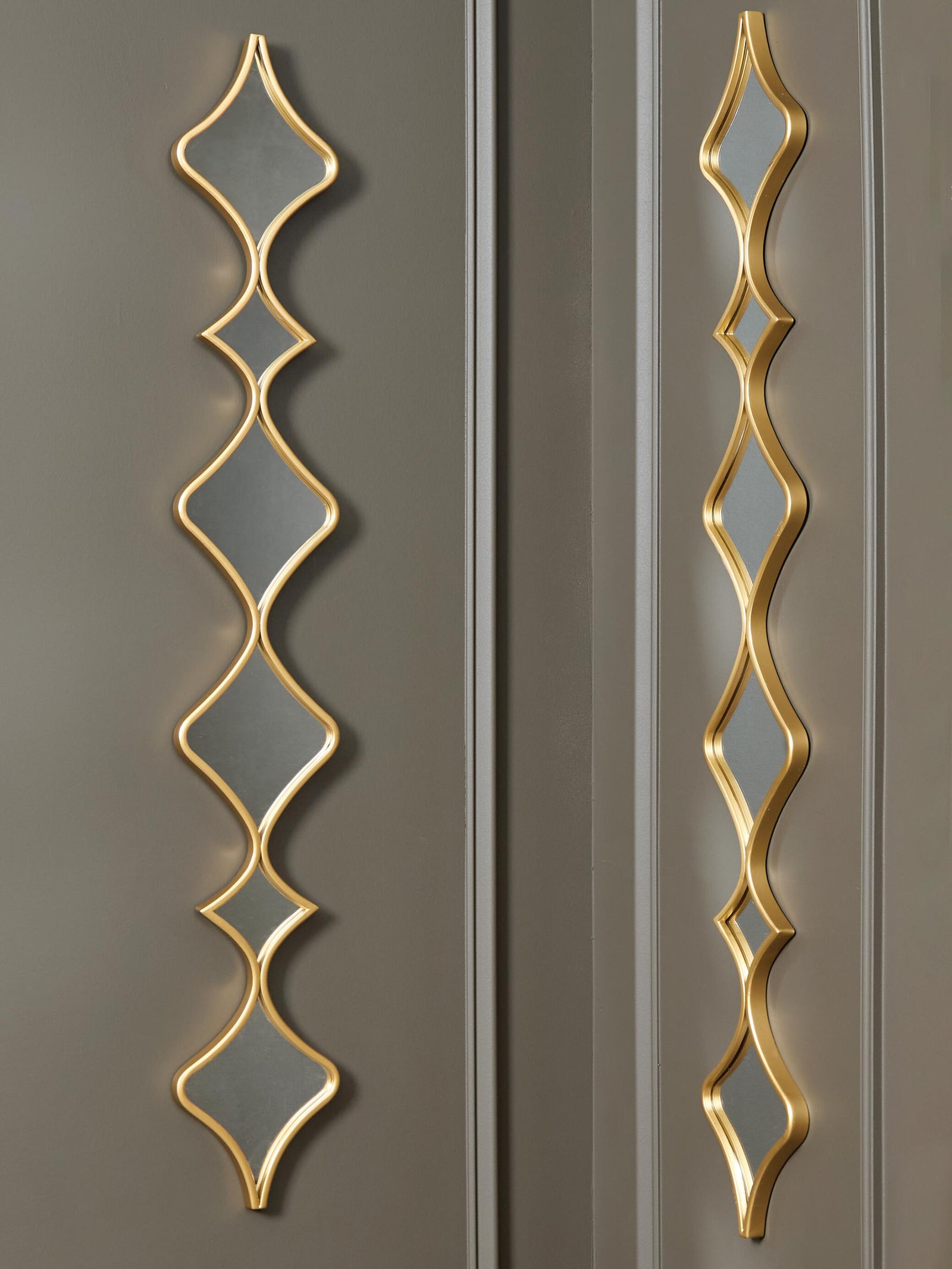 Harriswood Accent Mirror Set (Set of 2) - Gold (2)