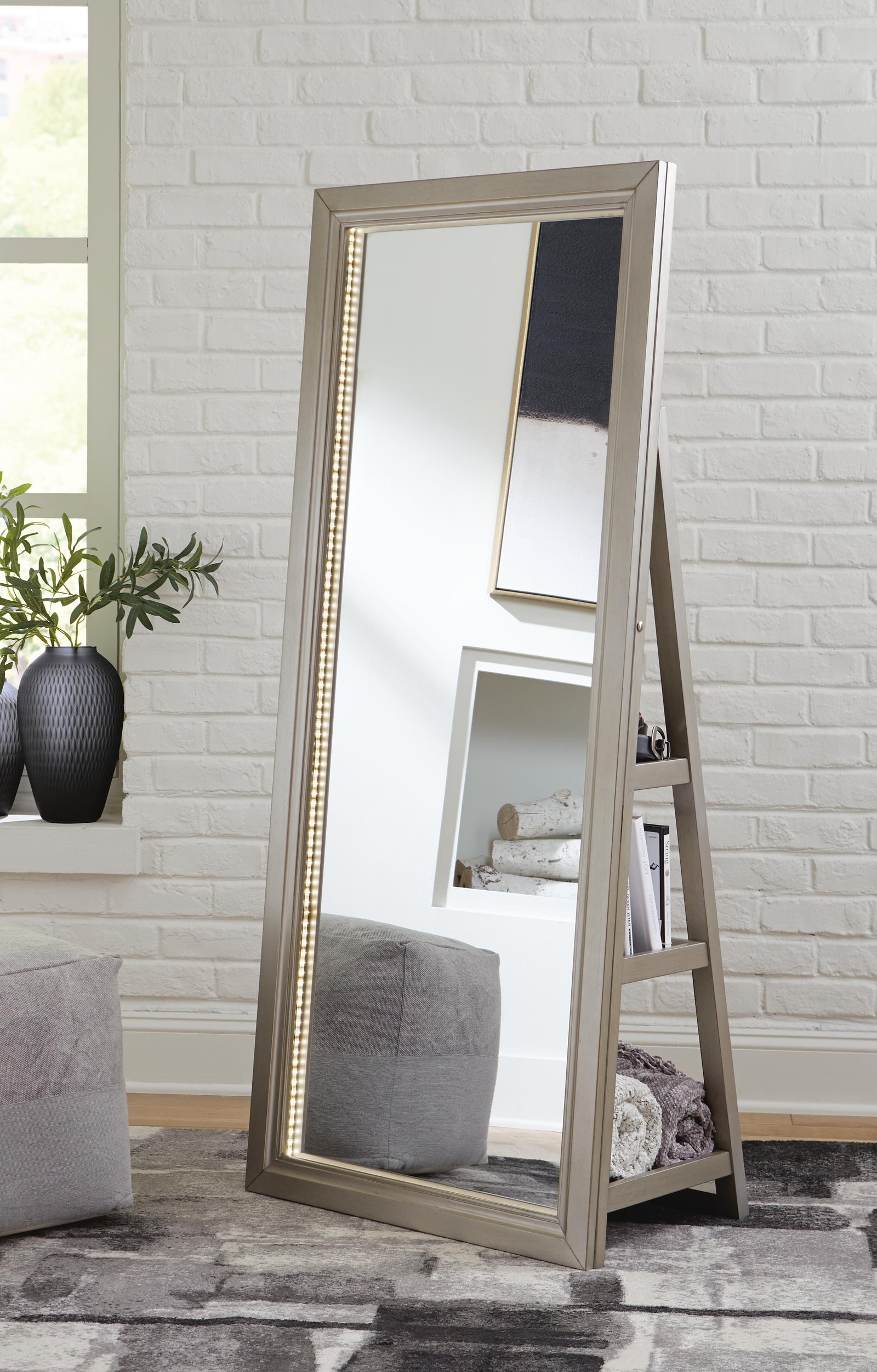 Evesen Floor Standing Mirror with Storage - Gold (2)
