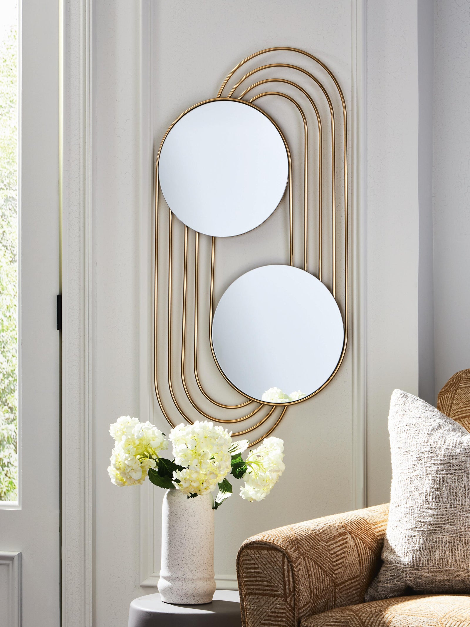 Warrenley Accent Mirror - Gold (2)