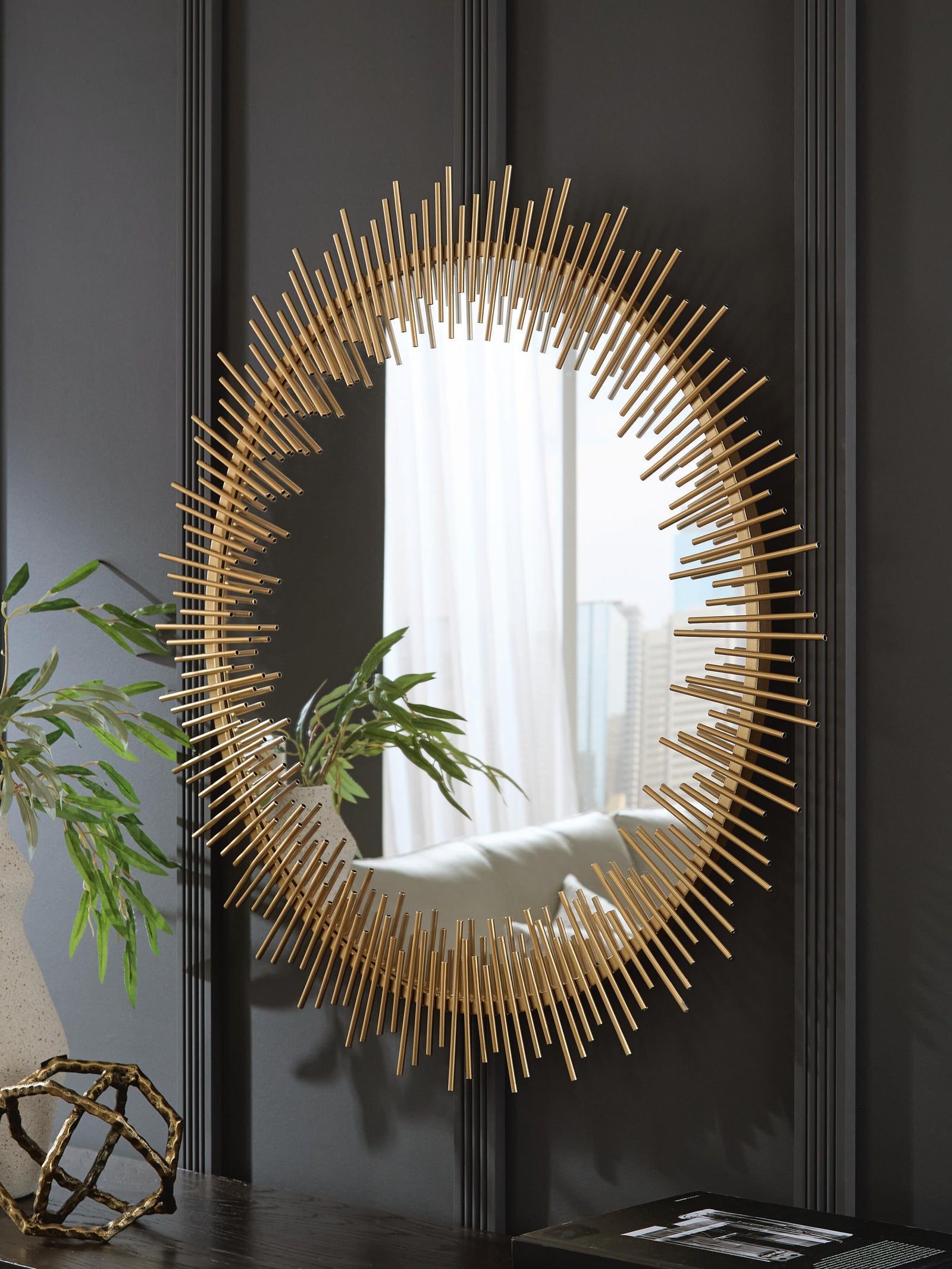 Wainport Accent Mirror - Gold (2)