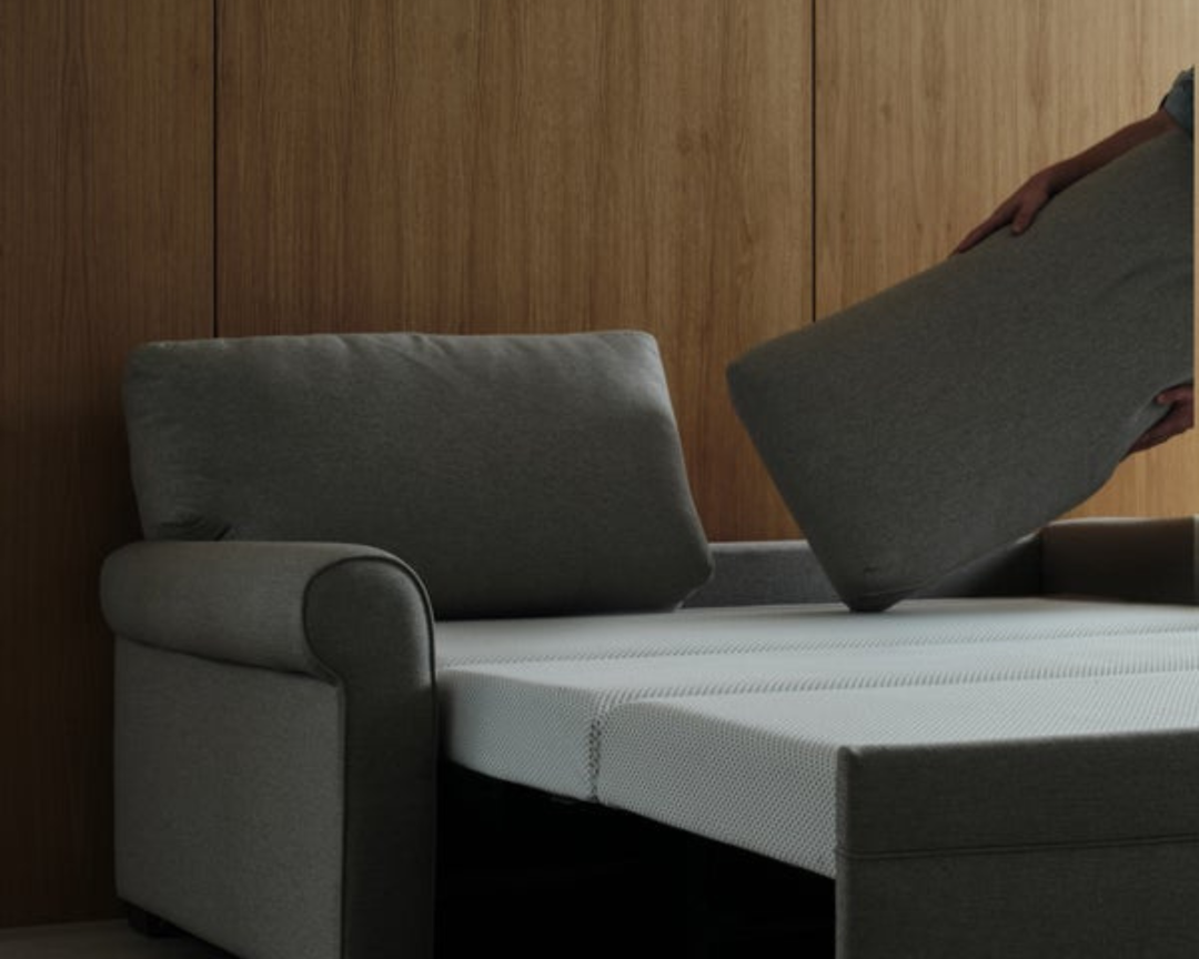 Gaines Cot Comfort Sleeper by American Leather