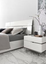ALF Italia Artemide bed in white high gloss