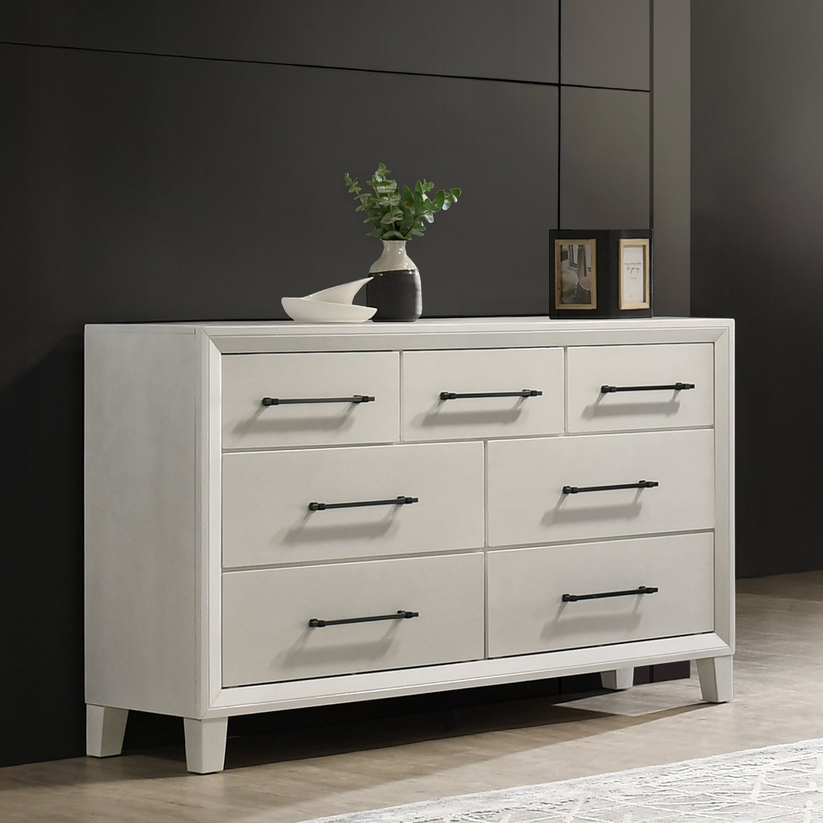 Ballard 7 Drawer Dresser-White