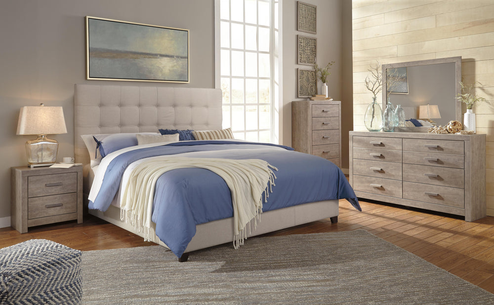 Dolante Queen Upholstered Bed - Beige (9)