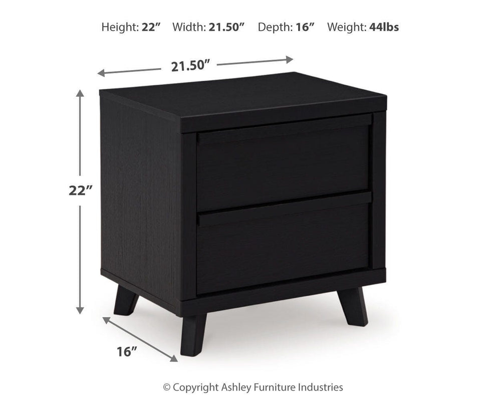 Danziar Queen Panel Bed, Chest and Nightstand - Black (10)