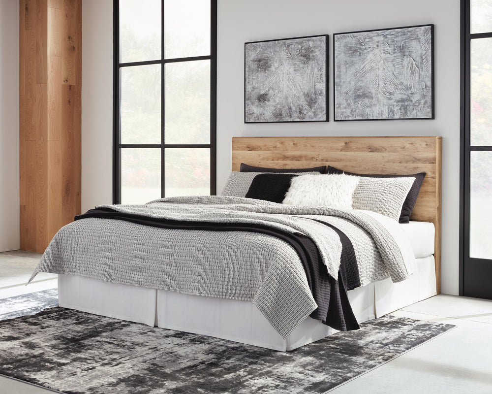 Hyanna King Panel Storage Bed with Dresser and Nightstand - Tan Brown (16)