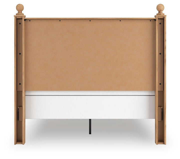 Aleaport Queen Panel Bed - Light Brown (4)