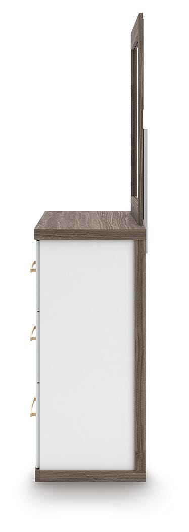 Kendanport Dresser and Mirror - White (8)