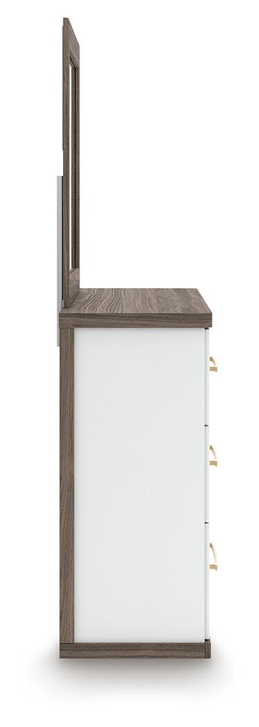 Kendanport Dresser and Mirror - White (6)