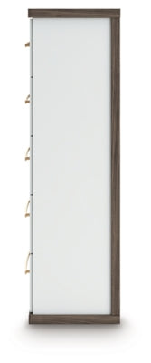 Kendanport Chest of Drawers