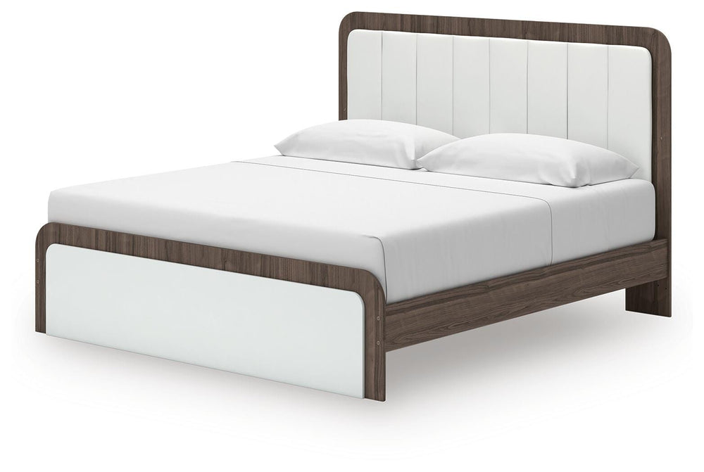 Kendanport King Upholstered Bed - White/Brown (6)