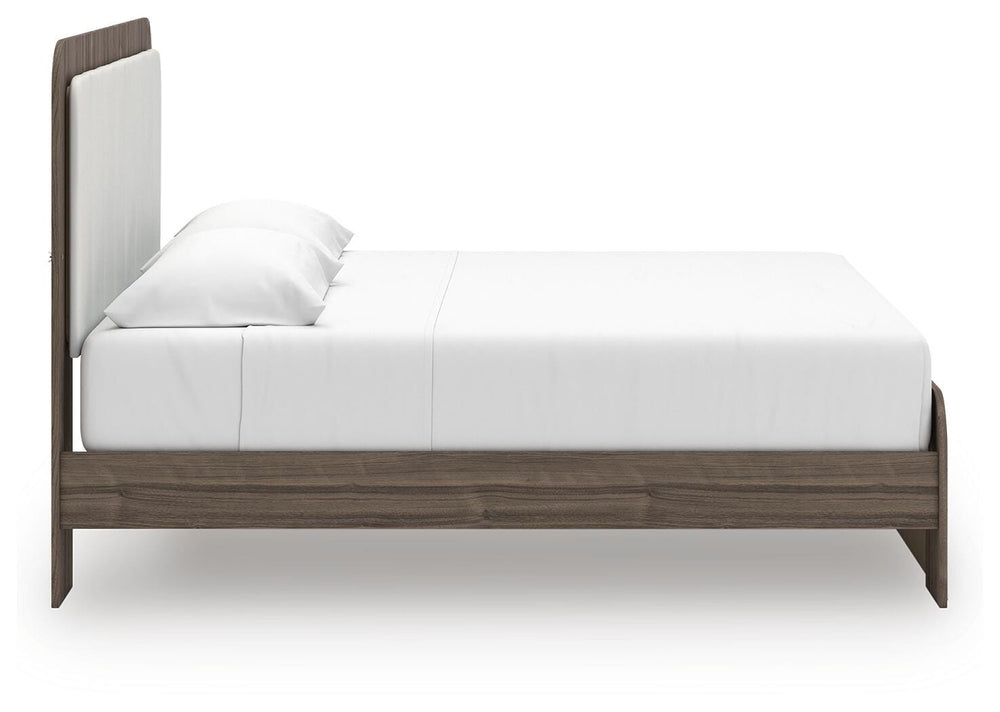Kendanport King Upholstered Bed - White/Brown (7)