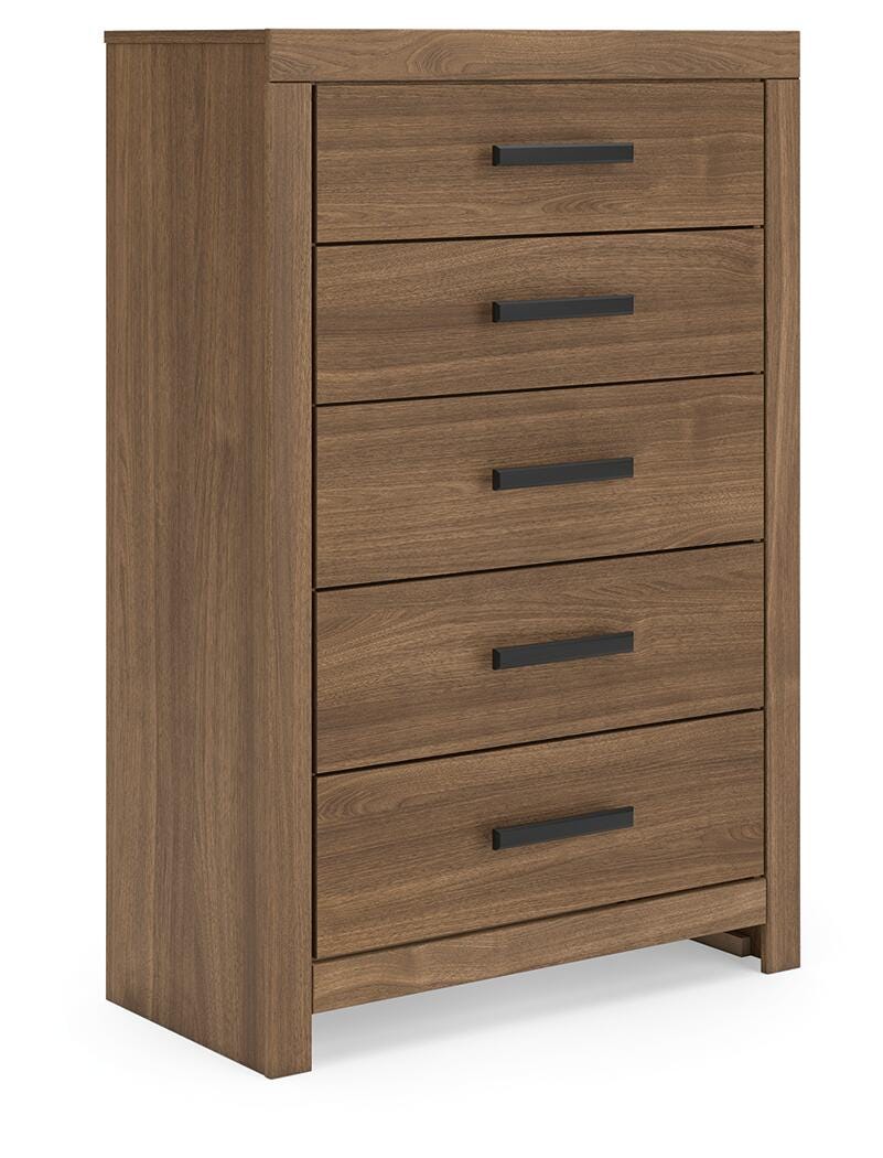 Broachmyn Chest of Drawers - Auburn (1)