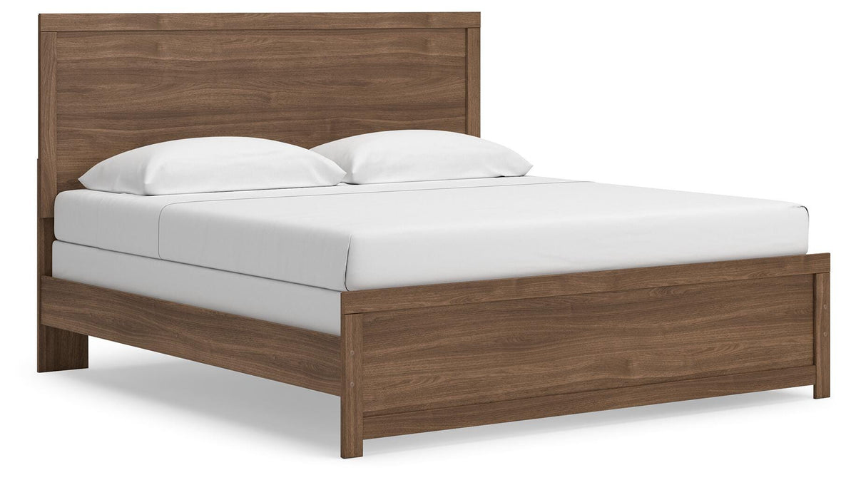 Broachmyn King Panel Bed - Auburn (1)