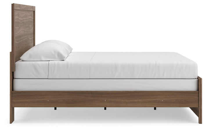 Broachmyn King Panel Bed - Auburn (7)