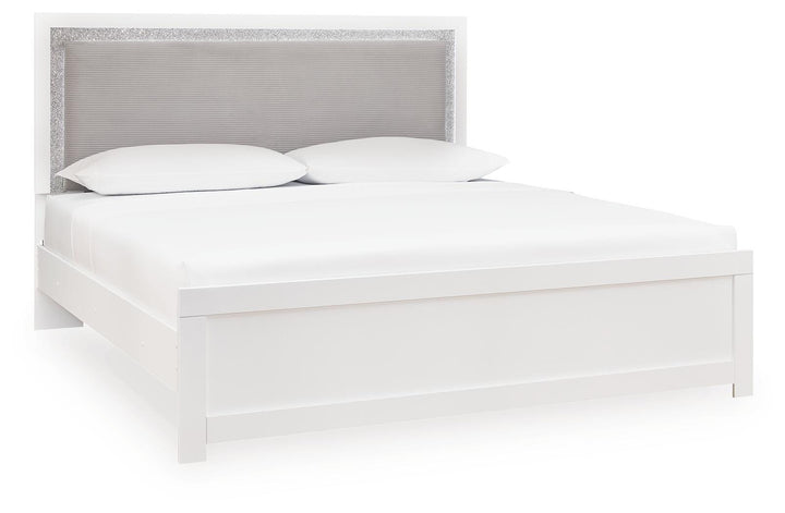 Maeling King Upholstered Panel Bed - White (1)