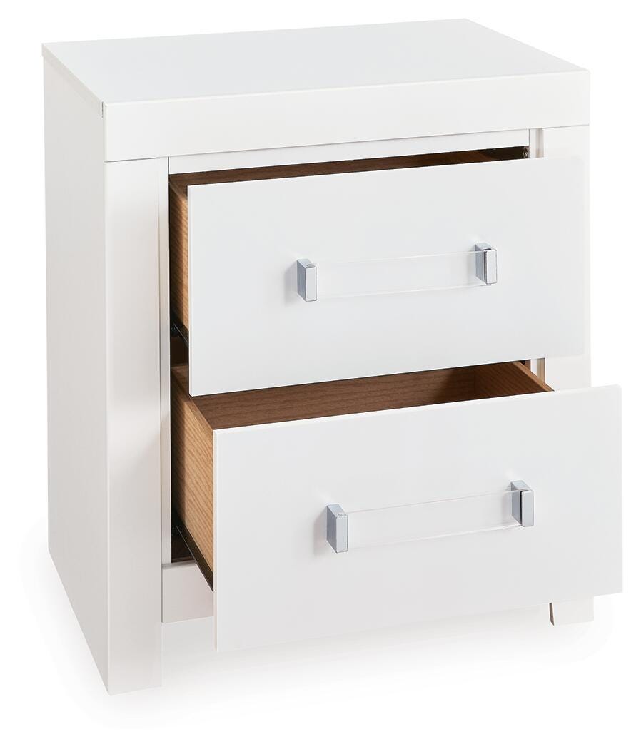 Maeling Queen Upholstered Panel Bed, Dresser and Nightstand (8)