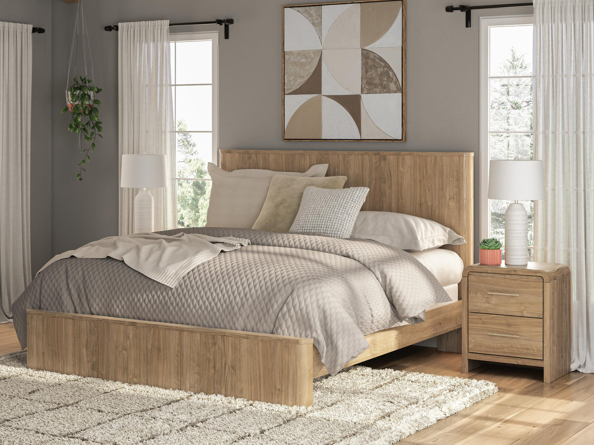 Gramburg King Panel Bed - Warm Natural Brown (2)