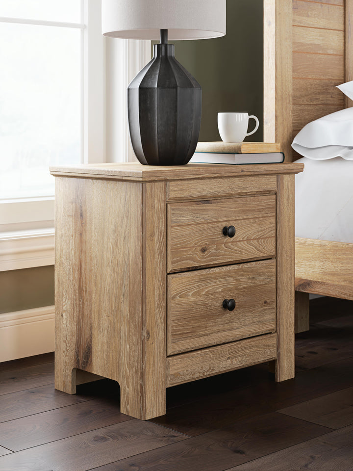 Makidern Nightstand (2)