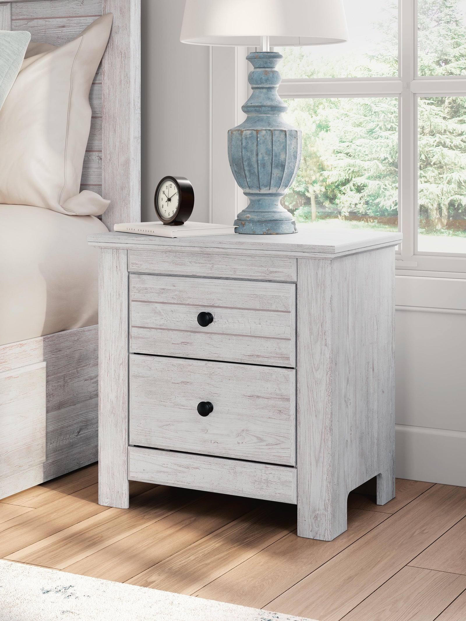 Makidern Nightstand - White (2)