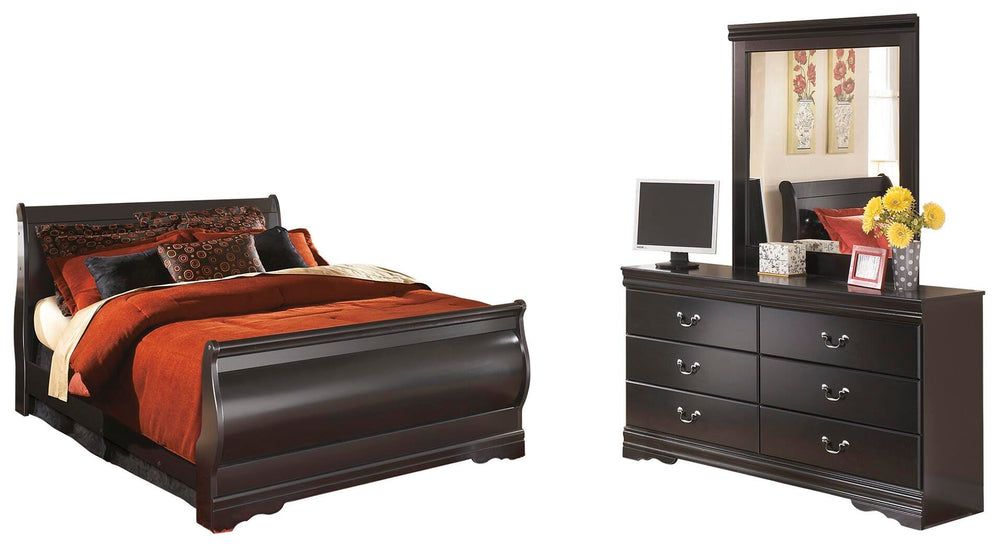 Huey Vineyard Queen Sleigh Bed with Dresser and Mirror - Black (1)