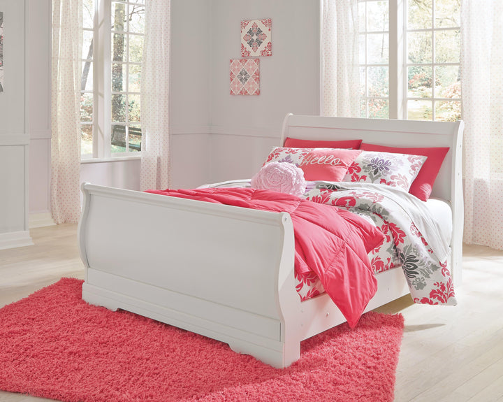 Anarasia Full Sleigh Bed, Chest and Nightstand - White (5)