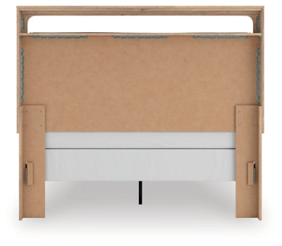 Kinlanni Queen Upholstered Panel Bed