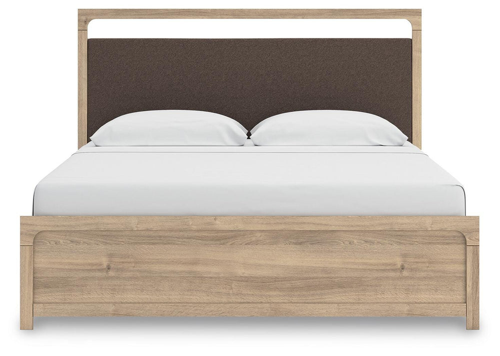 Kinlanni King Upholstered Platform Bed - Tan (4)
