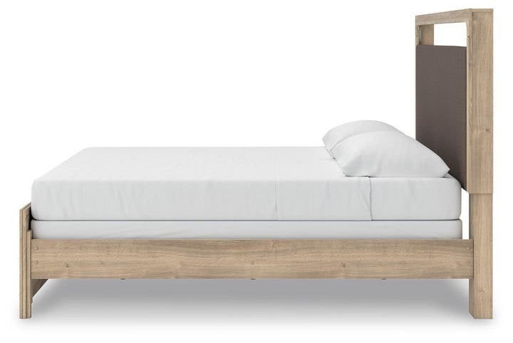 Kinlanni King Upholstered Panel Bed - Light Brown (7)