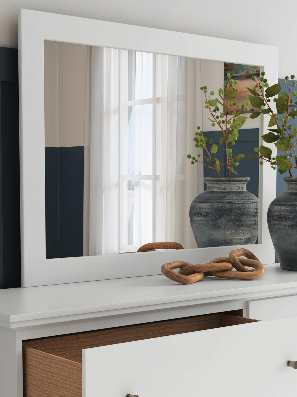 Bostwick Shoals Bedroom Mirror - White (5)