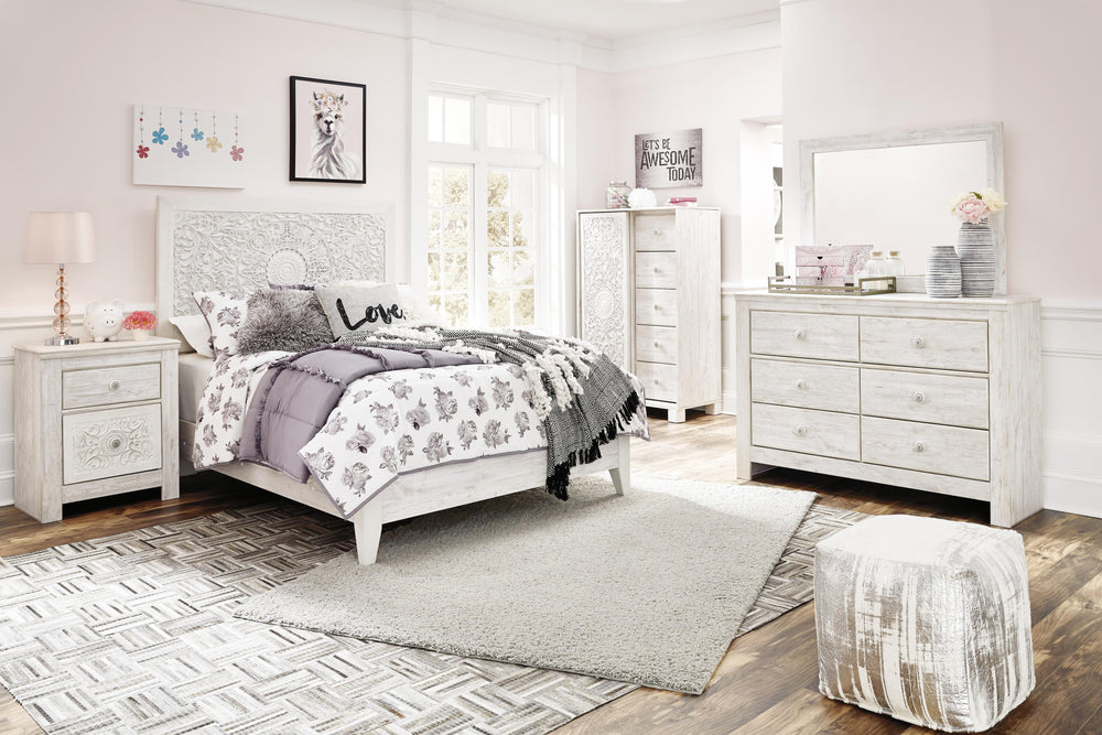 Paxberry Full Panel Bed, Dresser, Mirror and Chest - Whitewash (1)