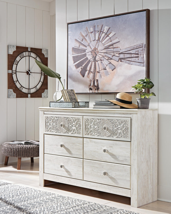 Paxberry Dresser - Whitewash (6)