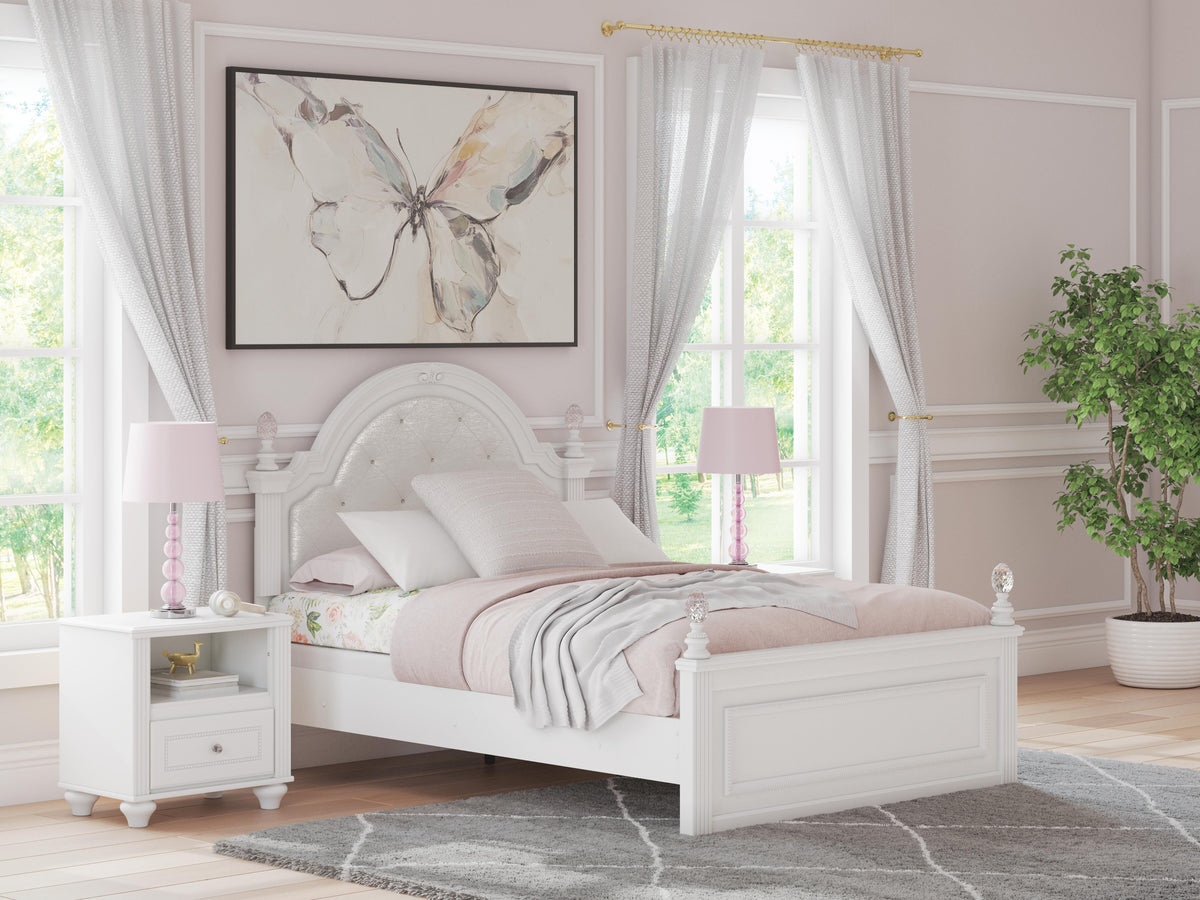Kozlani Full Upholstered Panel Bed - White (2)