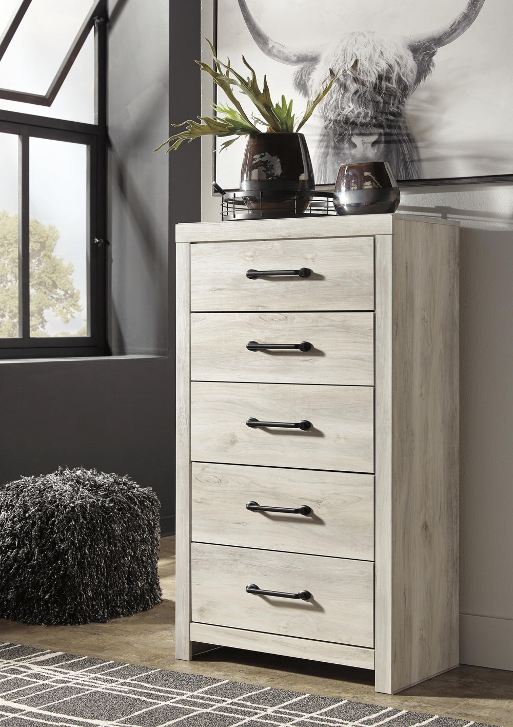 Cambeck Full Panel Storage Bed, 2 Chests and 1 Nightstand (18)