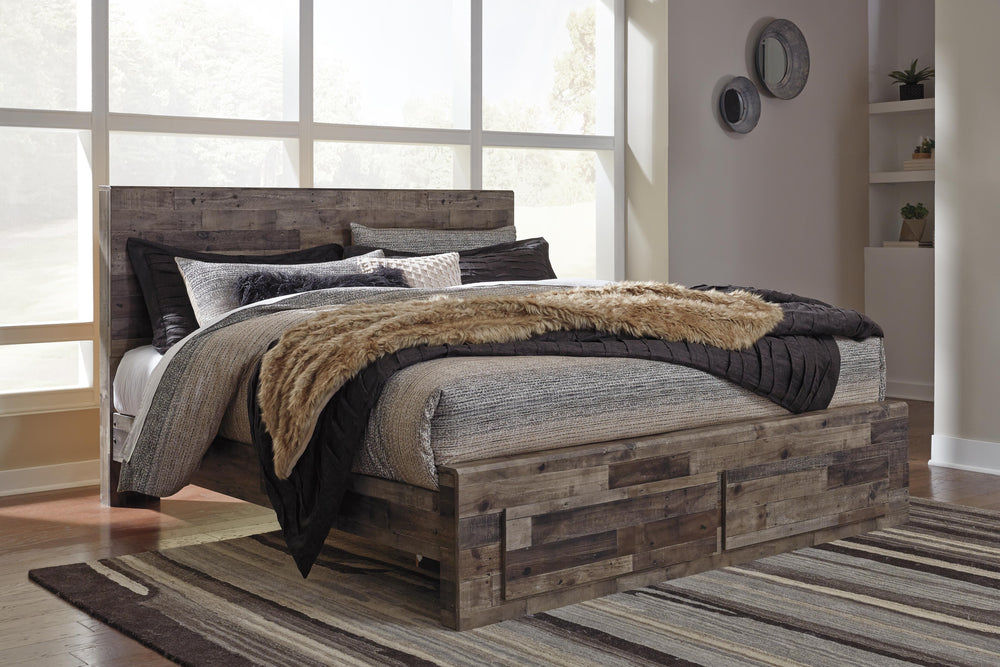 Derekson King Panel Storage Bed, Dresser, Mirror, Chest and 2 Nightstands - Multi Gray (10)