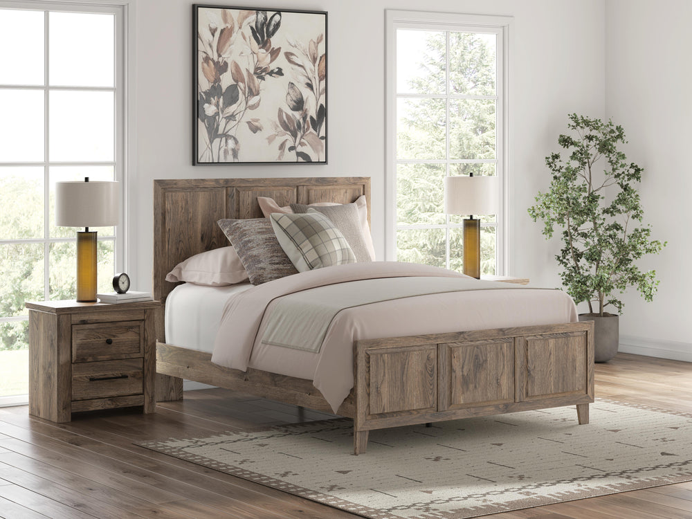 Rusticott Queen Panel Bed, Dresser and Mirror (16)