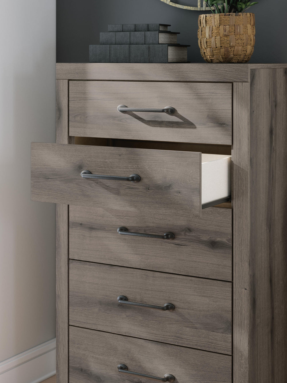 Graystorm Chest of Drawers - Dark Gray (10)