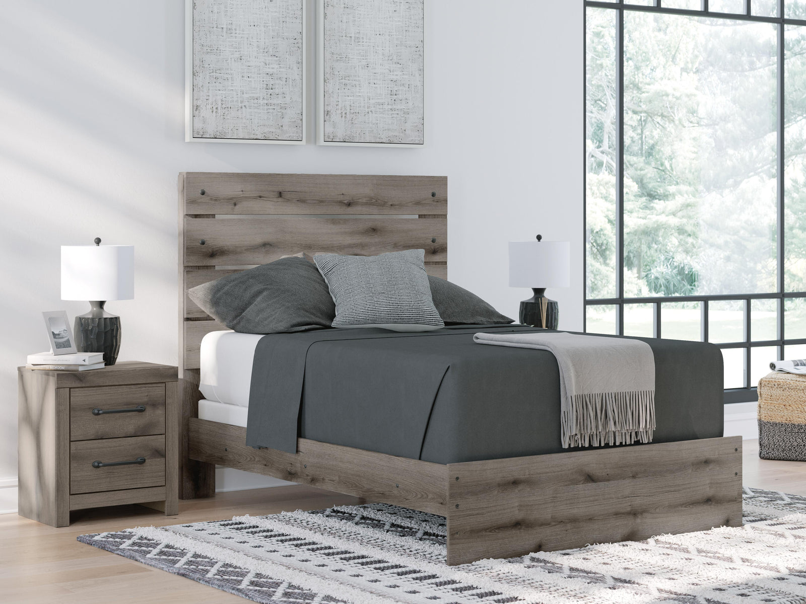 Graystorm Full Panel Bed - Dark Gray (2)