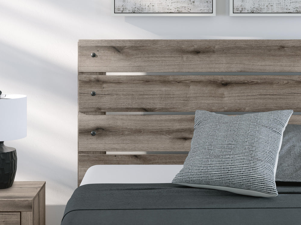 Graystorm Queen Panel Bed - Dark Gray (10)