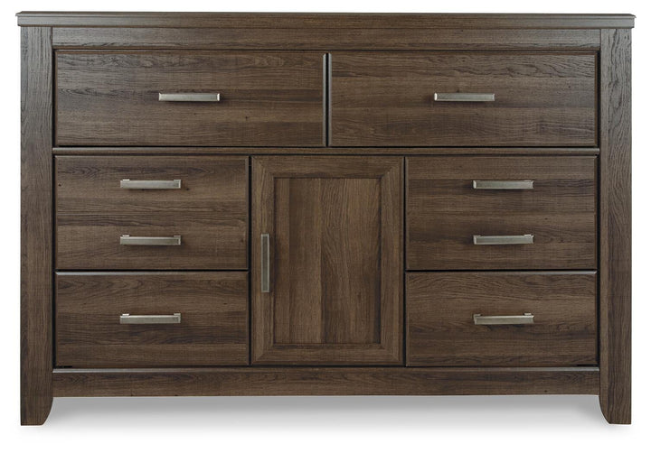 Juararo Queen Poster Bed and Dresser - Dark Brown (4)
