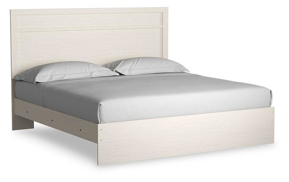 Stelsie King Panel Bed with Dresser, Mirror and Nightstand - White (5)