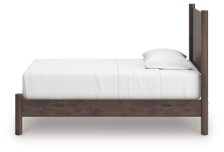 Pamytta Twin Panel Platform Bed, Dresser and Mirror (13)
