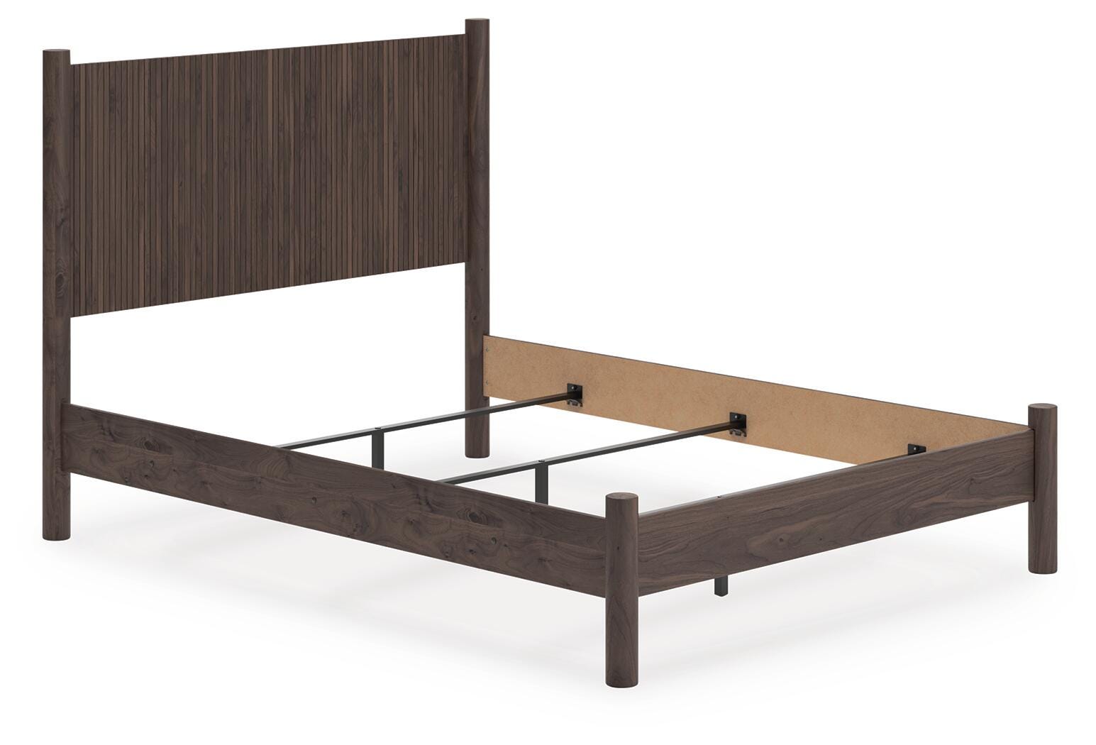 Pamytta Queen Panel Bed - Dark Brown (2)